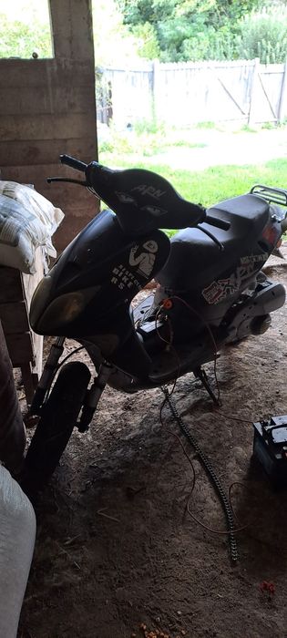 Vând scuter Keeway 125cc sau schimb cu scuter