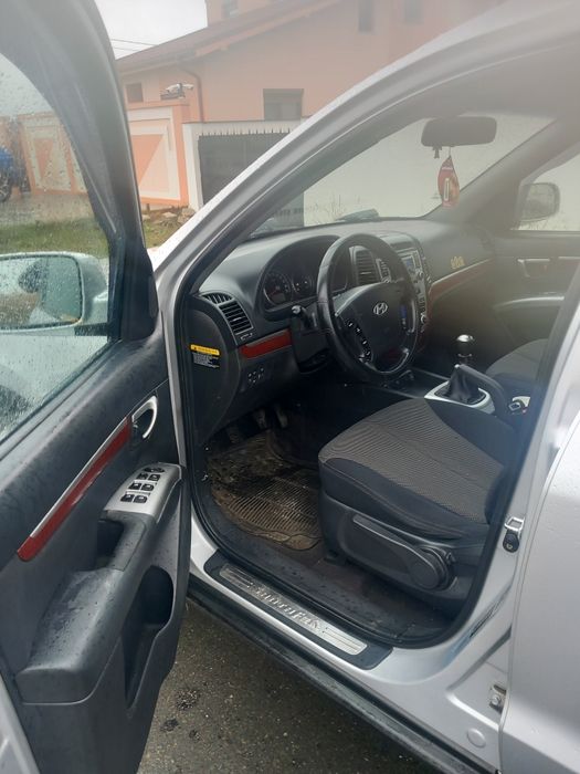 Vând Hyundai Santa Fe 2.2 diesel