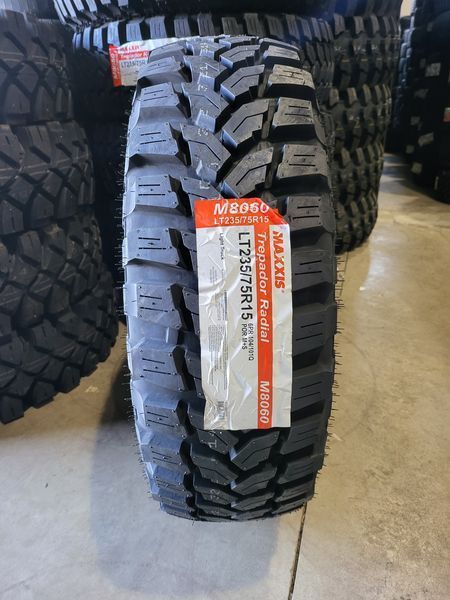 235/75/15 MAXXIS Trepador 4бр