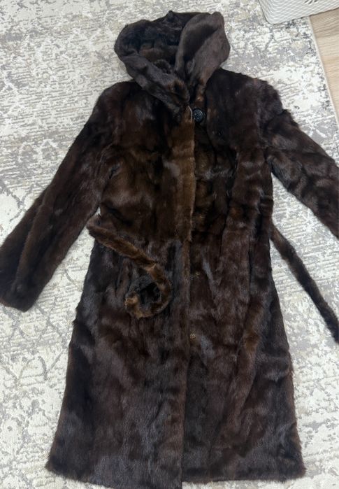 Продам норовую шубу