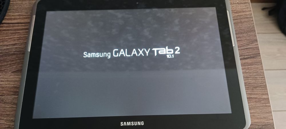 Планшет Samsung Galaxy Tab 2