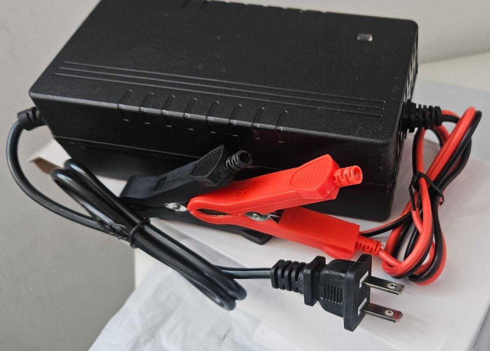 Redresor LiFePo4 10A 14,6V