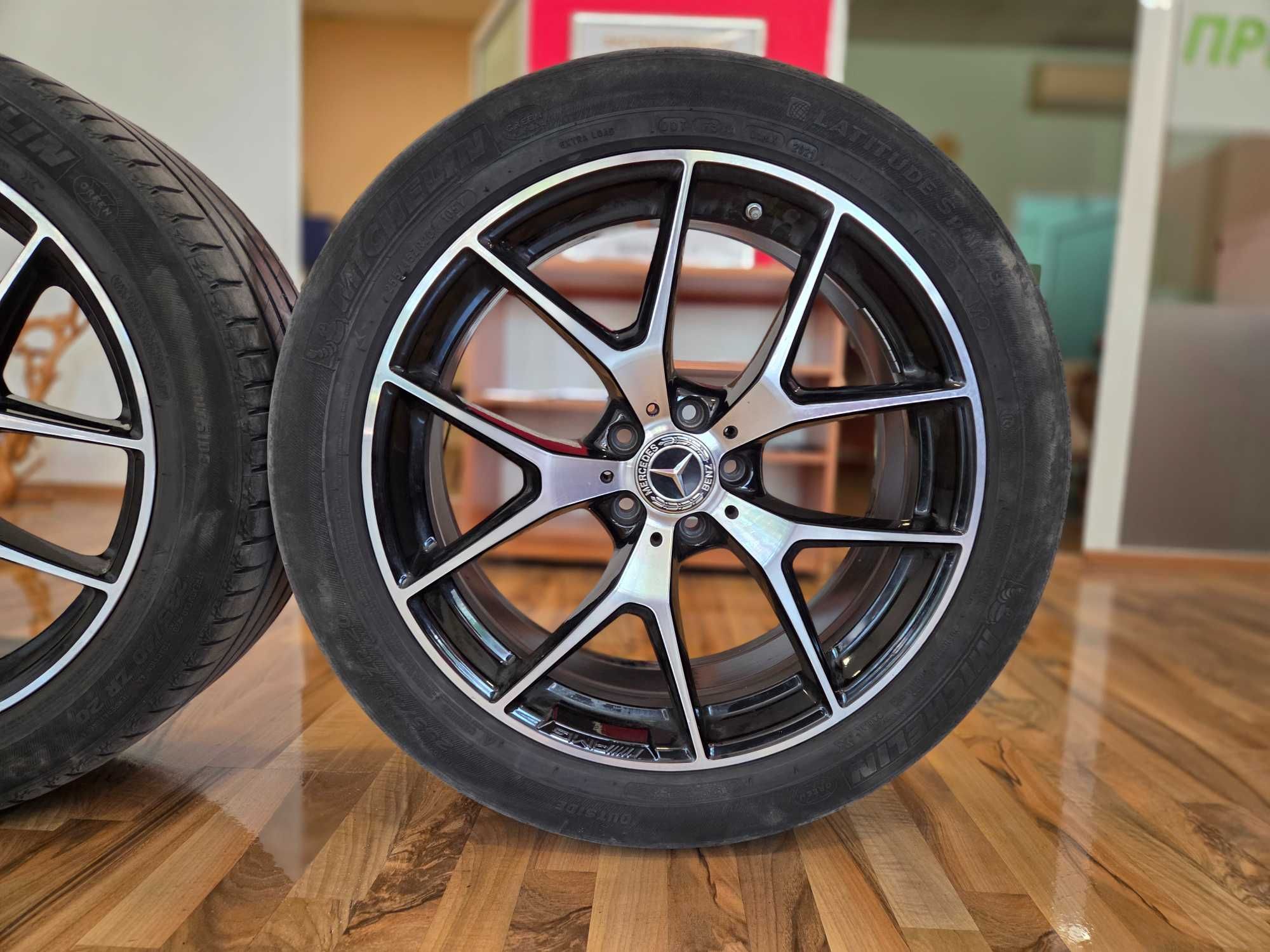 Продавам оригинални AMG джанти с гуми за MERCEDES 20 цола