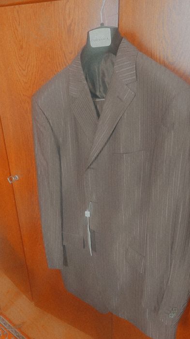 Vand costum nou Pal,Zileri