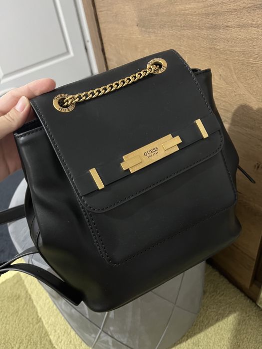 Rucsac guess cu lanț