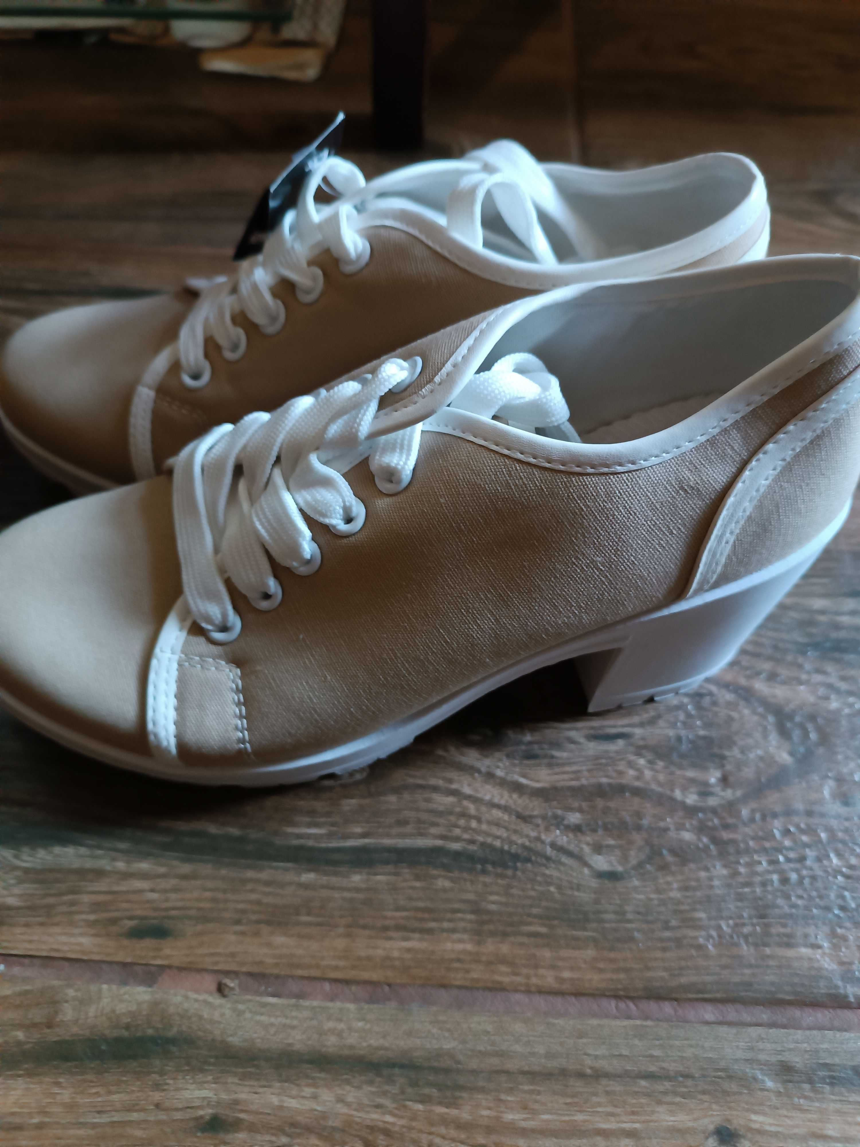Дамски обувки,нови