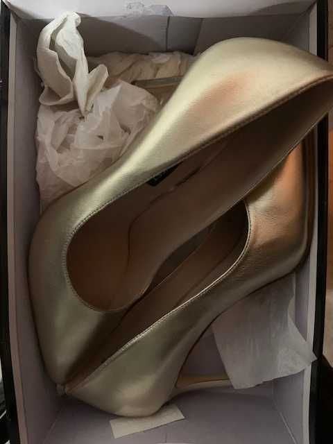 Pantofi dama piele aurii noi marimea 39 NINE WEST