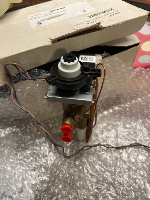 Truma 3004  винтил за запалване газова печка за каравана старт винтил