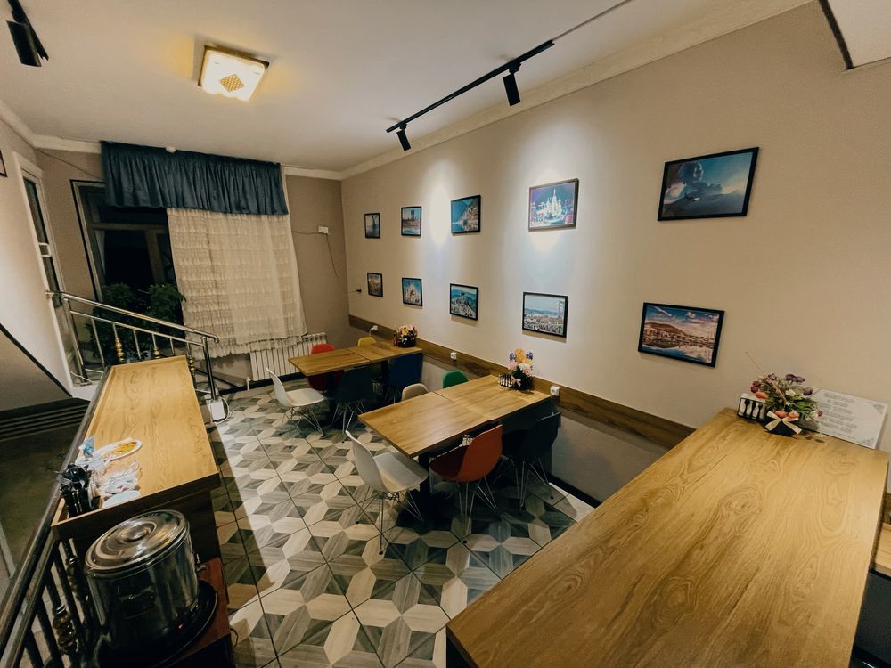 Samarqand shaxrida Hotel Hostel Mehmonxona chopon ota ател отел