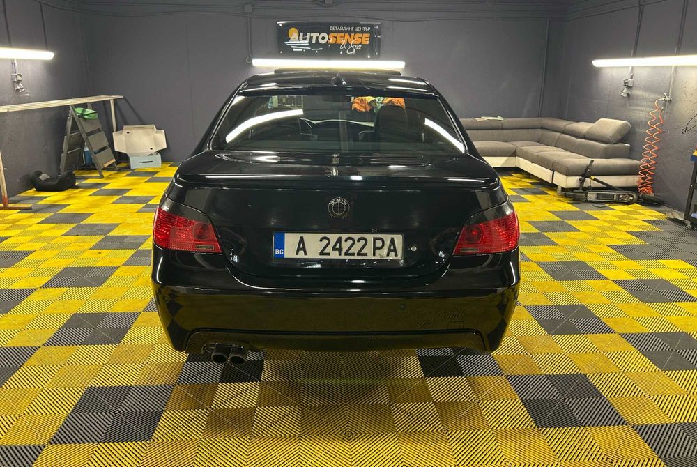 BMW E60 523i - M Spot Paket | Shadow Line | Custom Navi
