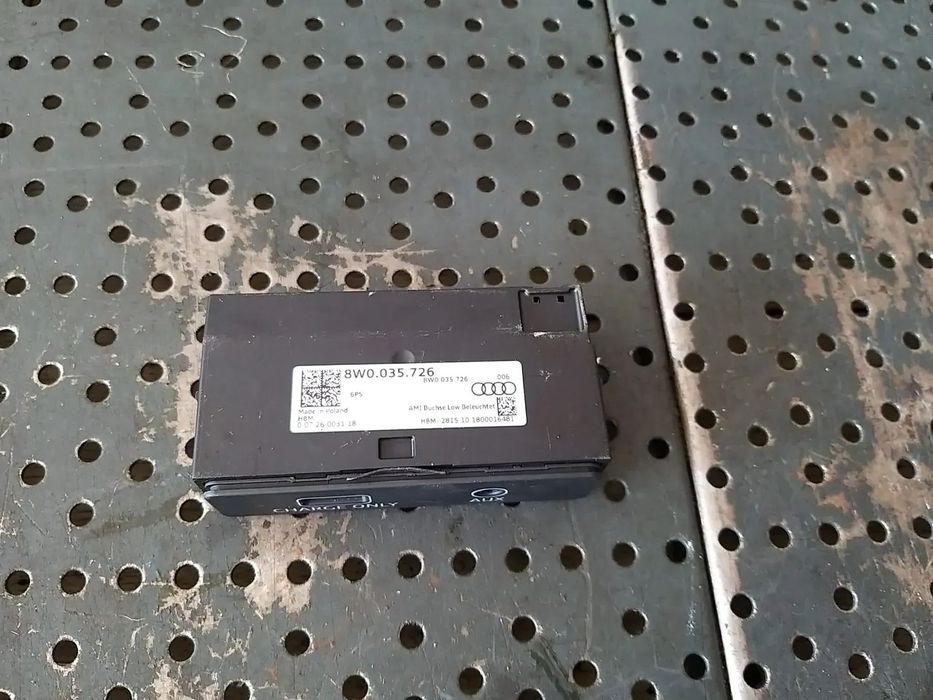 Modul usb aux audi a4 b9 8w 8w0035726