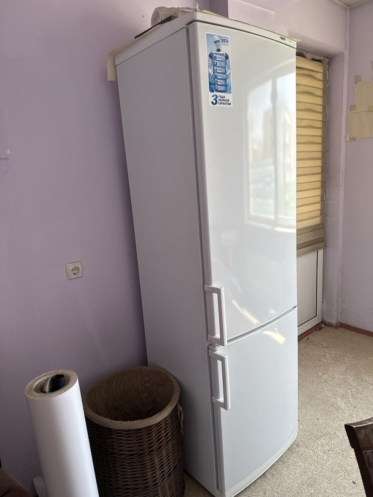 Холодильник Атлант новый