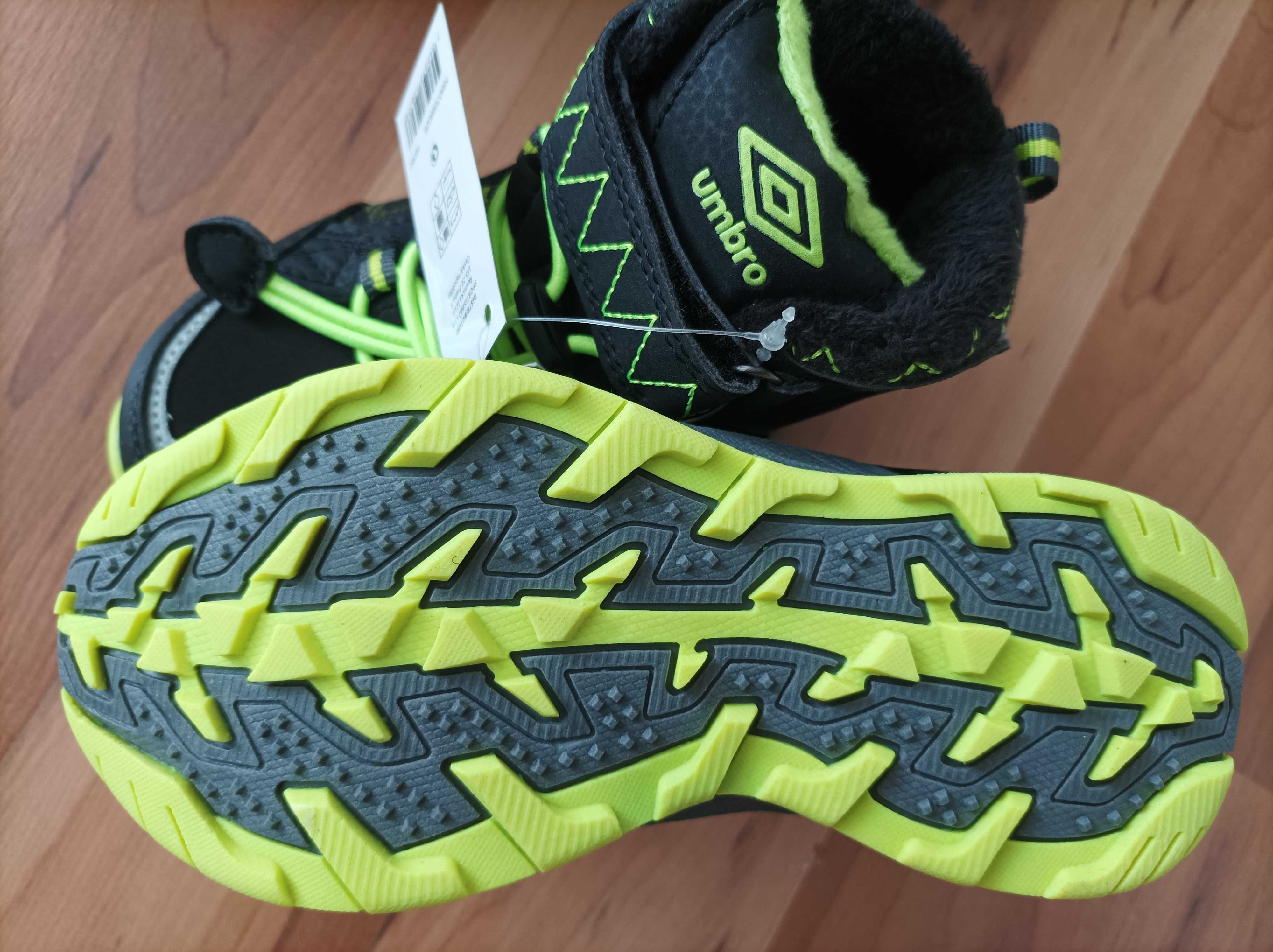 Umbro N28 нови боти