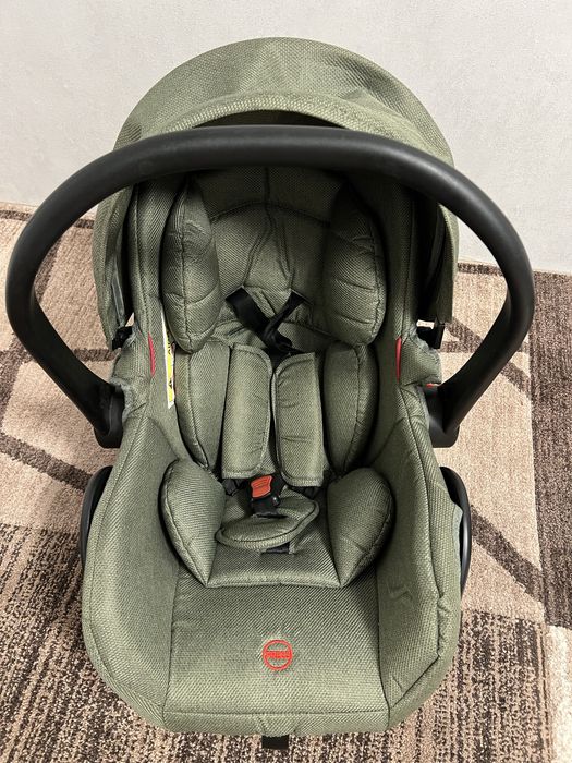 Продам автокресло