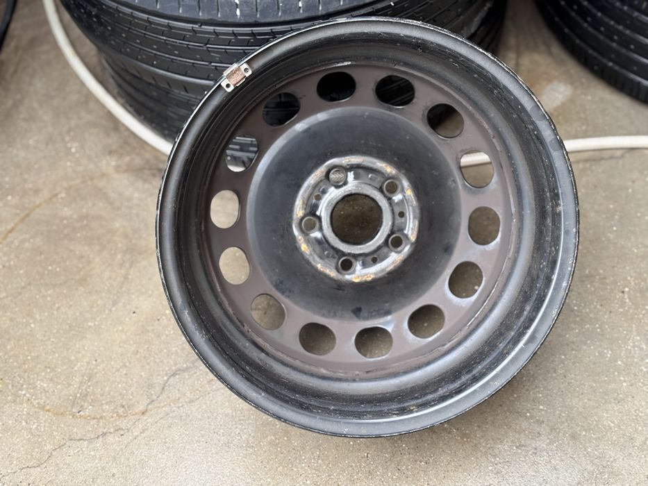 2бр железни VW Audi Skoda Seat 16цола