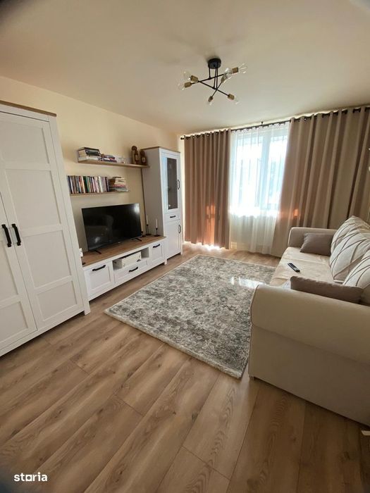 Vând apartament 2 camere Scornicesti Olt