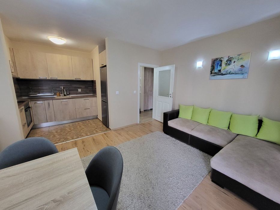 Дава се под наем Двустаен апартамент в София, Дървеница - 77 кв.м за 650 € - Снимка #1