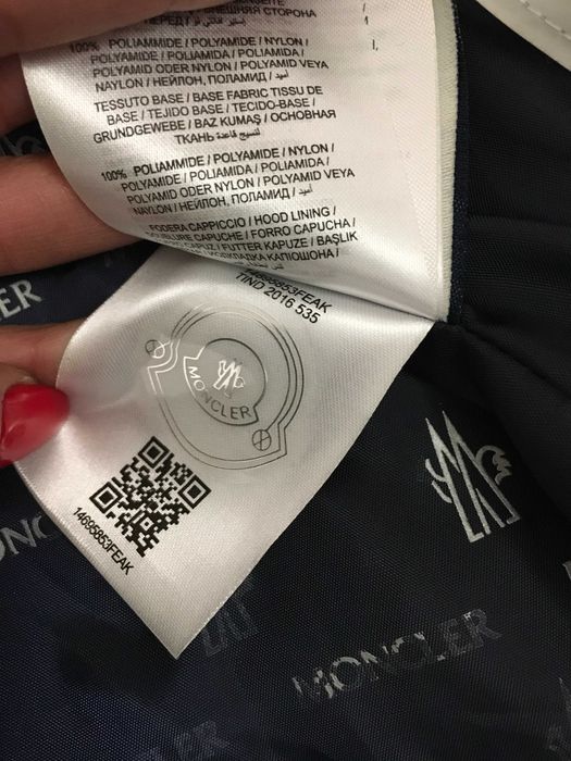 MONCLER мъжки елек в тъмно син цвят размер 5/XL