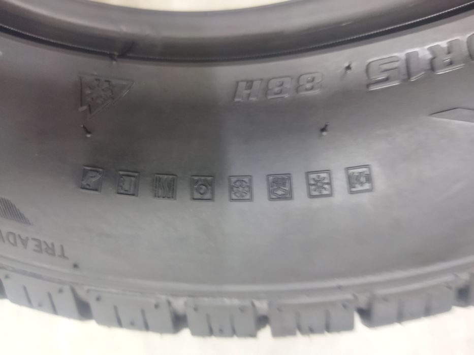 Kornet cros 195/60/15