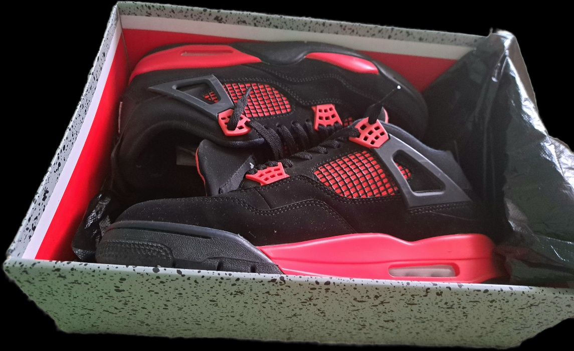 Jordan 4 red tunder