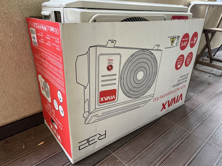 Unitate exterioara AC/aer conditionat multisplit Vivax - defecta