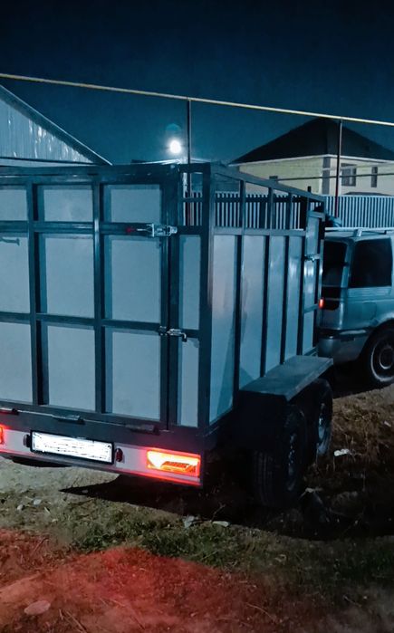 Прицеп коневозка скотовоз Рассрочка