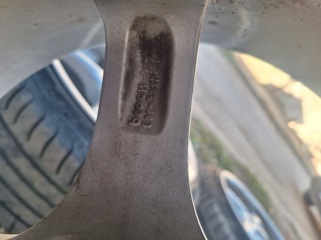 Продавам 17ки брок б12