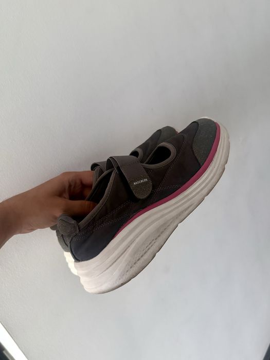 Skechers женские