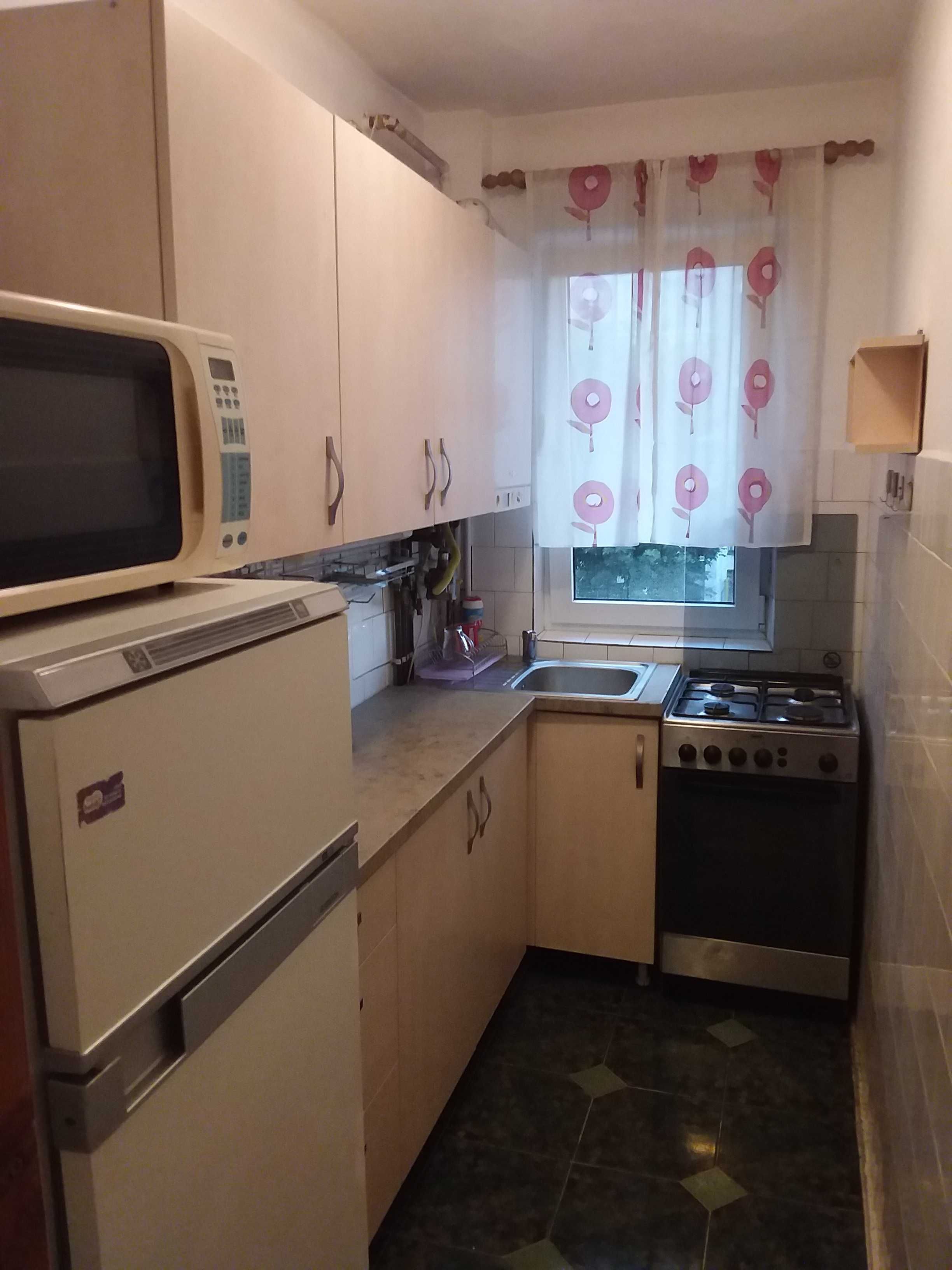 Inchiriez apartament 2 camere, zona ITC