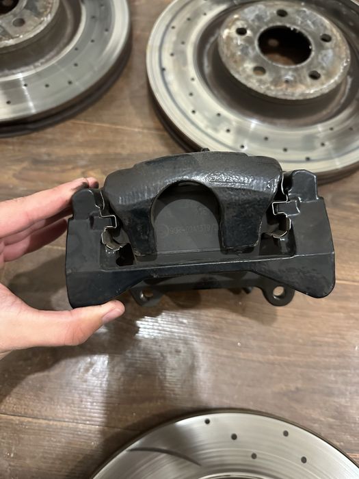 Спирачки комплект Ауди с5 Audi s5 b8/b8.5