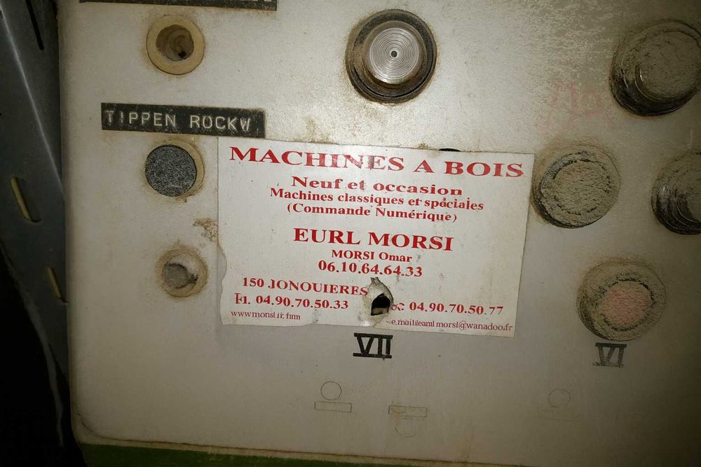 Masina de rindeluit si profilat in 4 fete