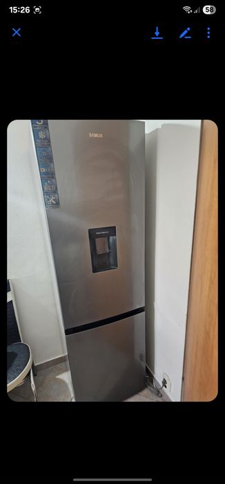 Vând frigider ,aragaz si cuptor cu microunde