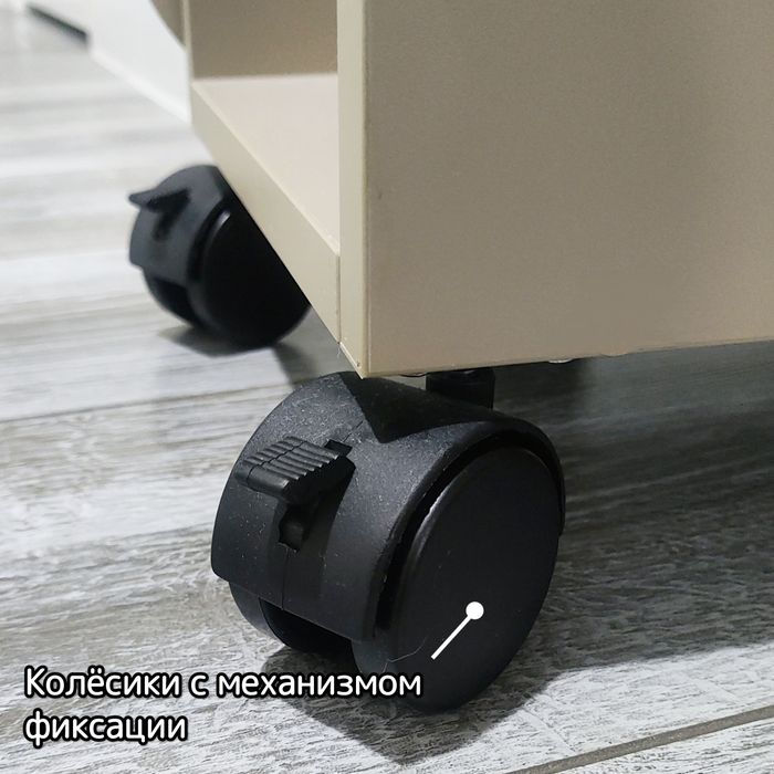 Продаётся раскладной стол