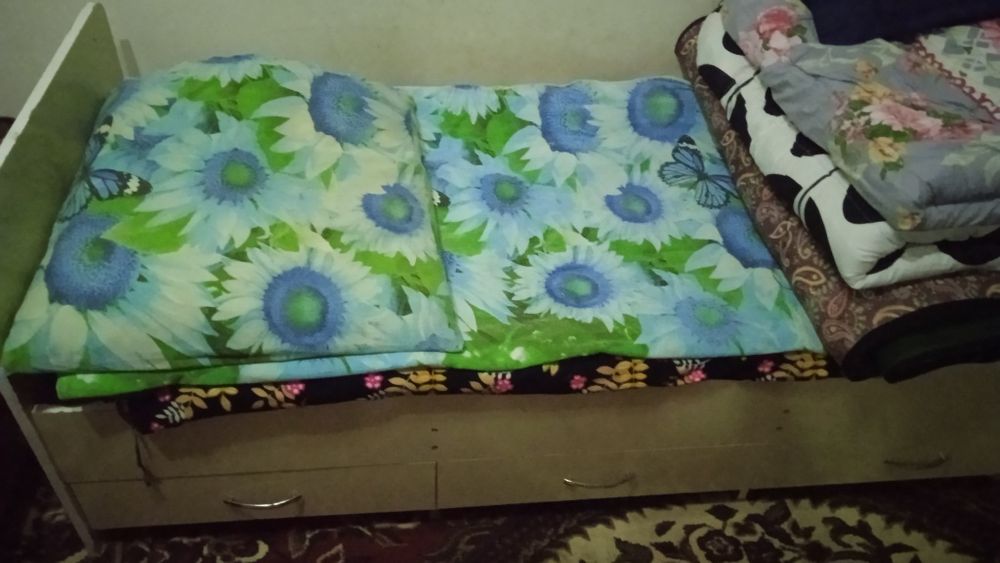 Хаммасини арзонга бериб юбораман Шефонер дивананча кроватка тумбача