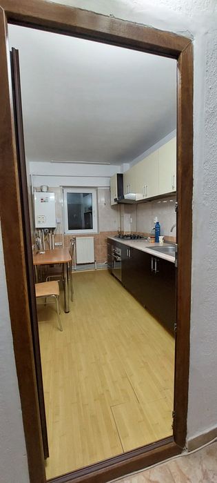 Proprietar vând apartament 3 camere HCC decomandat