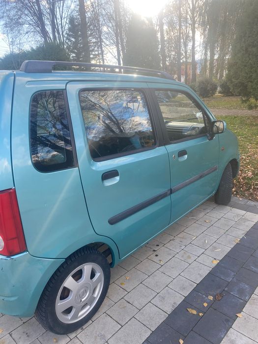 Vând Opel agila, motor 1.2,an 2002 dar bate ceva la motor
