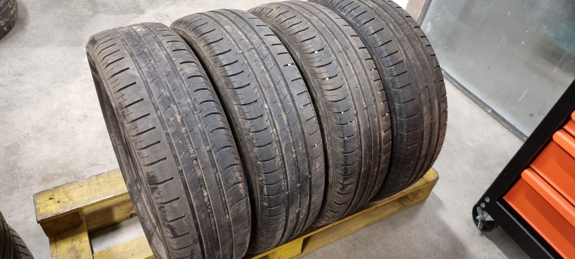 4бр Летни гуми 185/65/15 Hankook