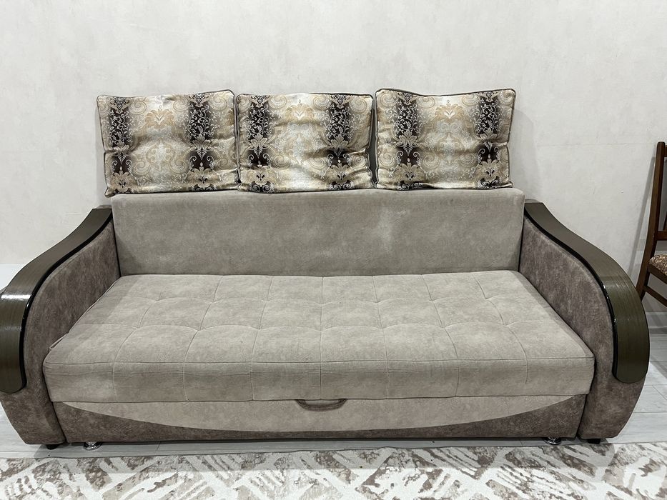 Продается диван-тахта