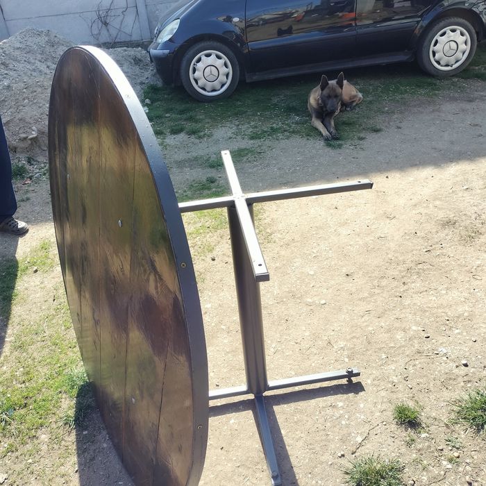 Masa demontabila pentru curte