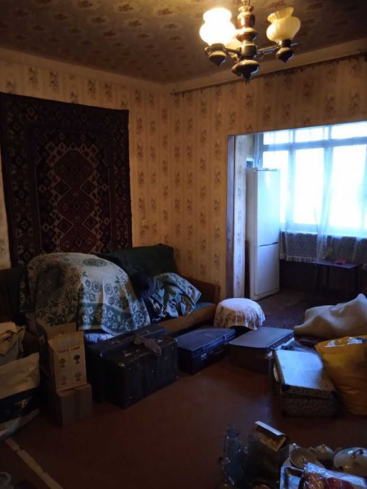 Продаётся первая линия, можно под офис Юнусабад 3, 2/1/4, 58,5м2