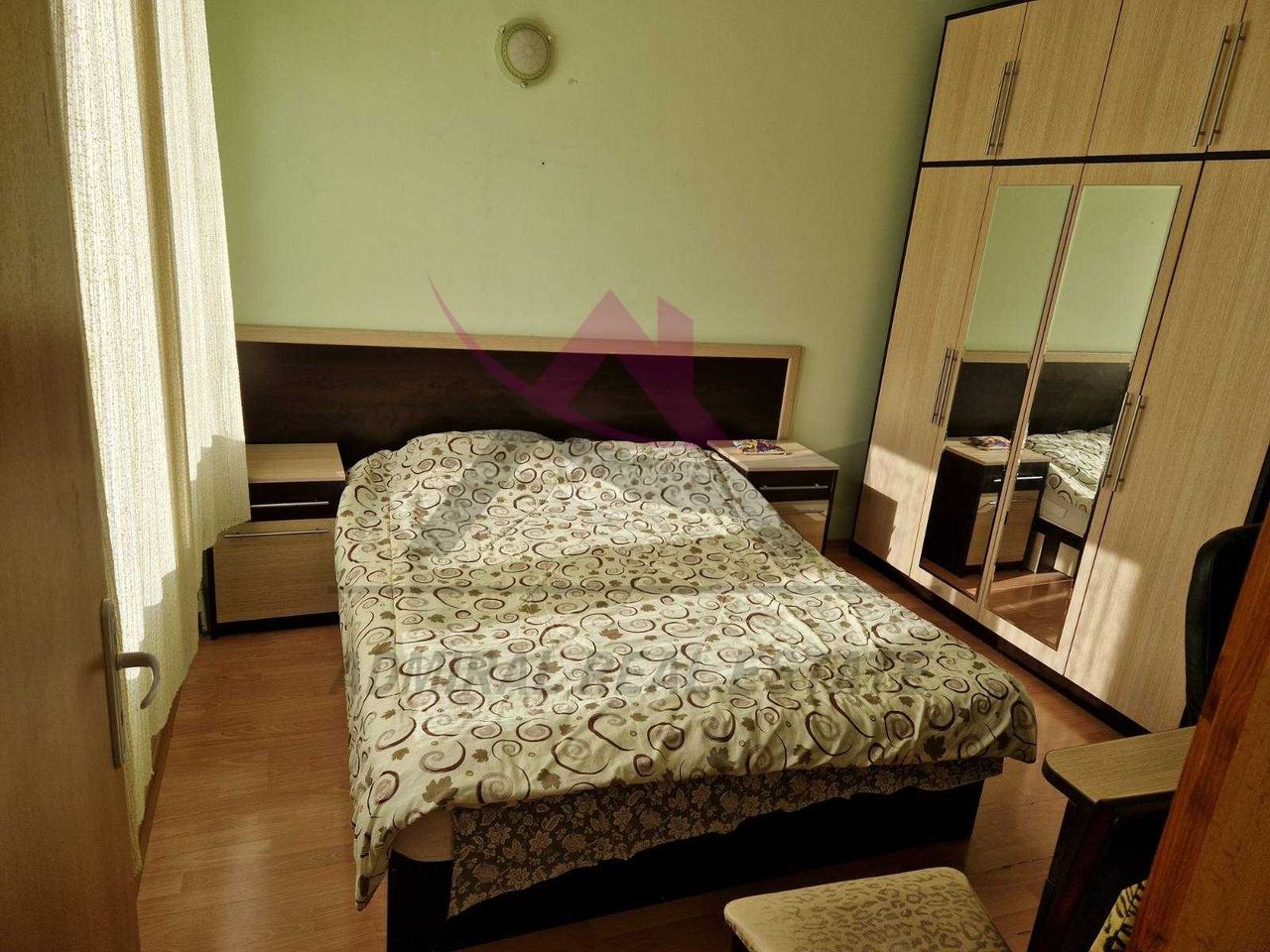 Дава се под наем Двустаен апартамент в Варна, Възраждане 1 - 65 кв.м за 400 € - Снимка #2