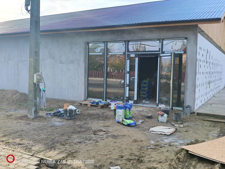 Închiriez spațiu comercial dangeni