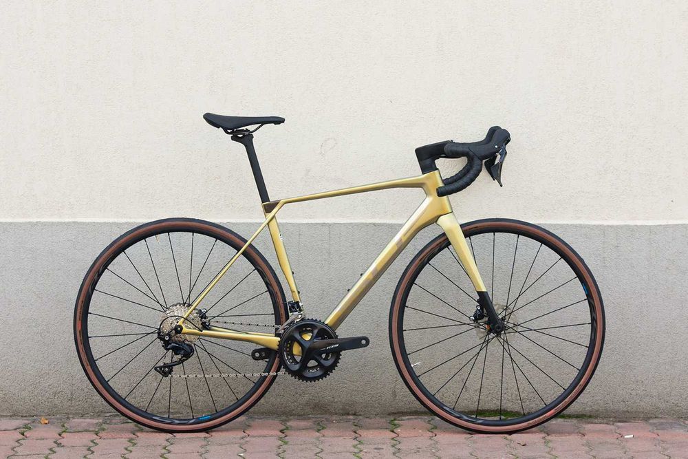 Cursiera carbon Superior X-ROAD Team Elite Shimano 2x11, NOU/FACTURA