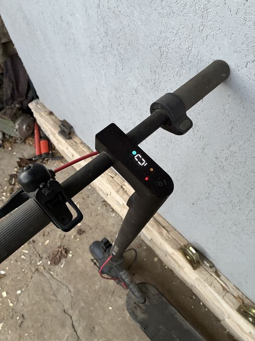Trotineta Electrica Xiaomi Scooter 4, 10 inch
