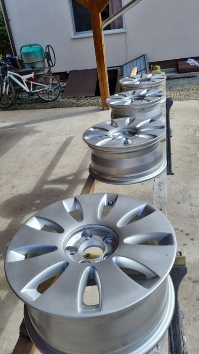 Jante OEM audi r16
