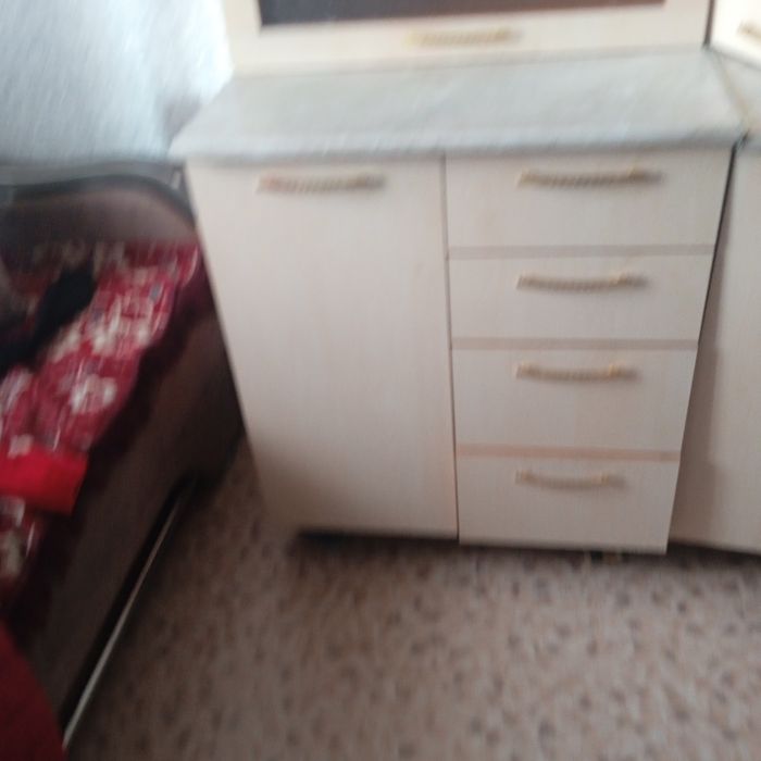 Продам кухонный гарнитур