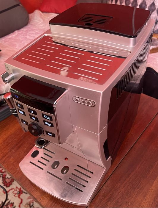 Кафемашина DeLonghi