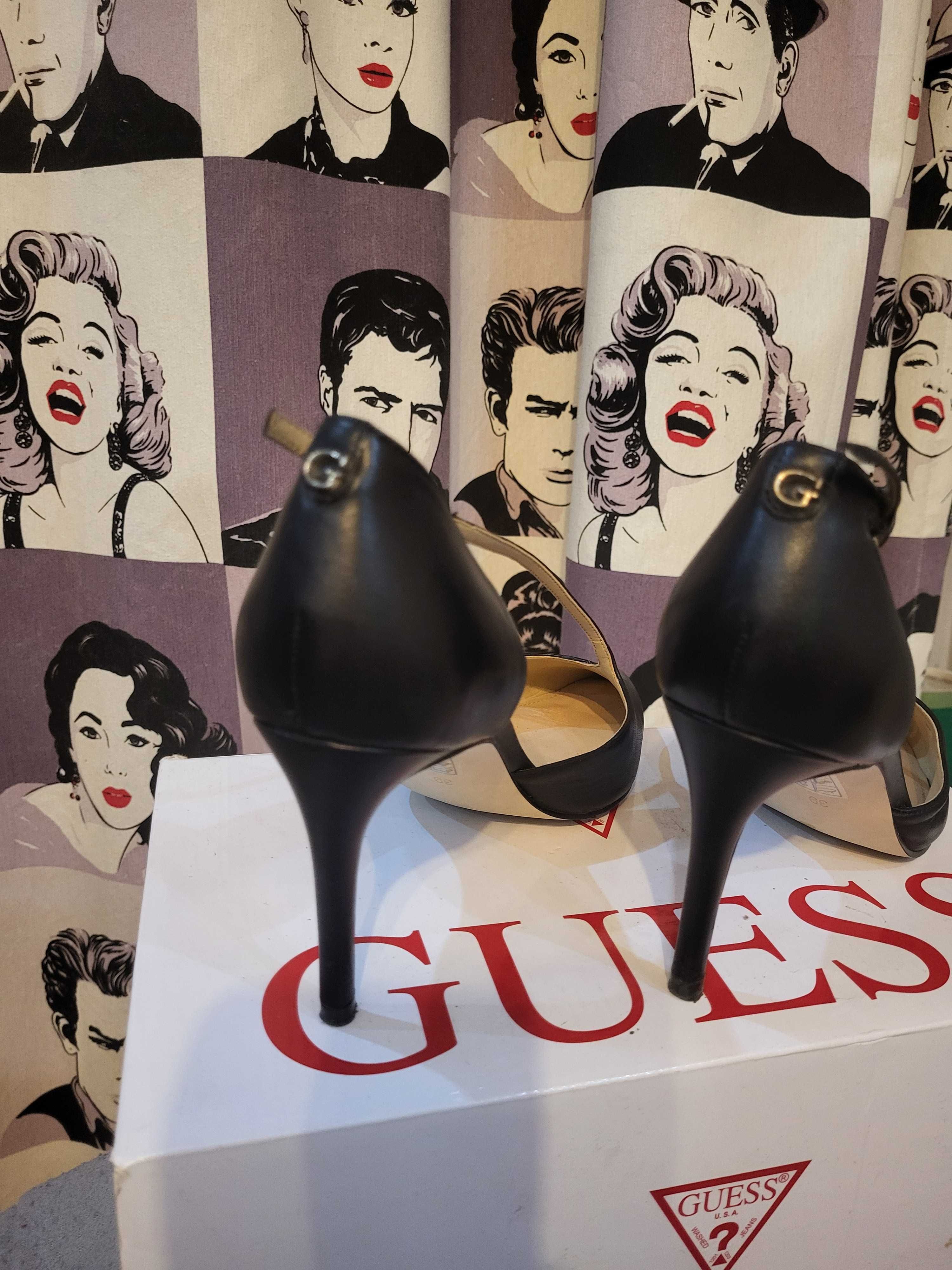 Дамски обувки Guess, номер 38