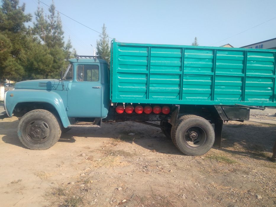 ZIL 130 Sotiladi