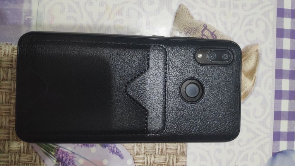 Продам Huawei P smart 2019
